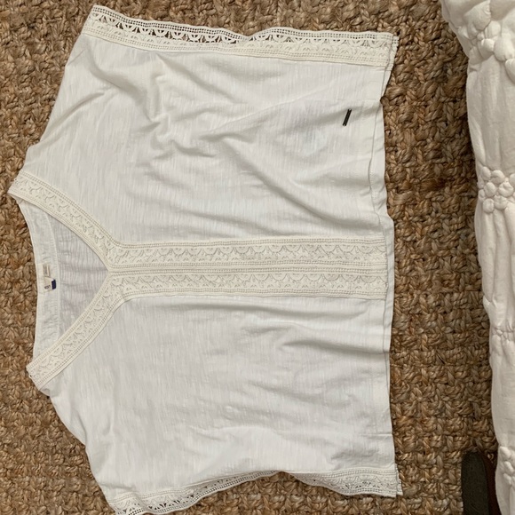 Roxy shirt - Picture 2 of 2